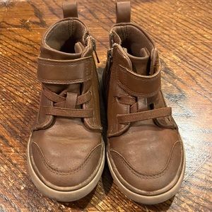 Toddler boy boots size 8